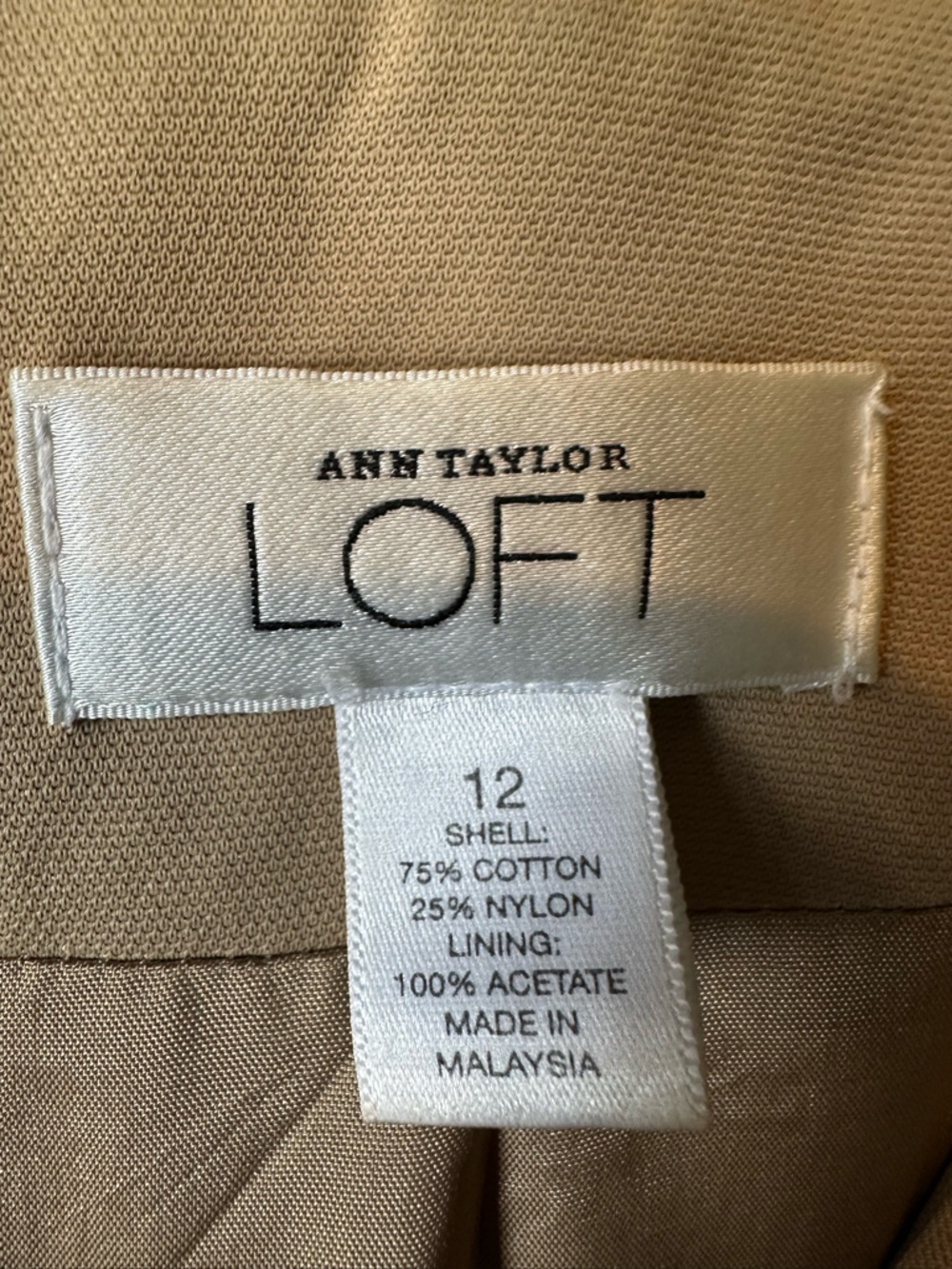 Ann Taylor LOFT Trench Coat Jacket Size 12 Tan Khaki Lightweight Classic - Picture 3 of 12